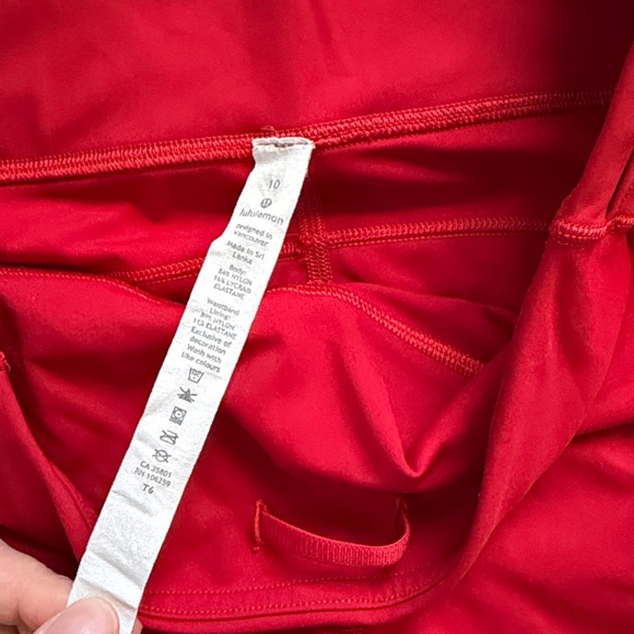 Lululemon fast and free shorts 6” size 10 - Picture 2 of 5